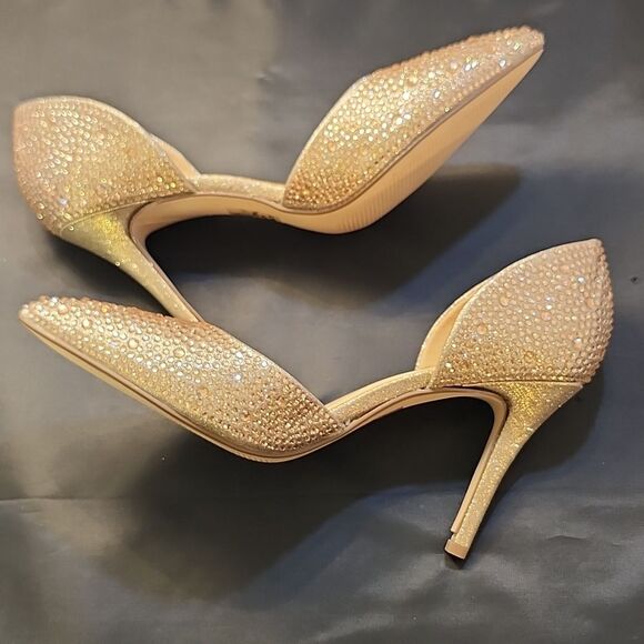 BRAND NEW RED DELICIOUS SATIN D'ORSAY GLAMOROUS STUDDED EMBELLISHMENTS PUMP - Picture 6 of 16